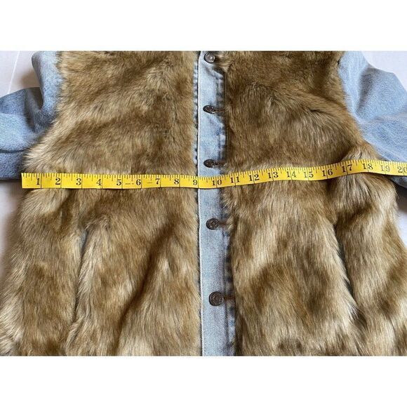 Levi's Premium Oversized Faux Fur Women Trucker S - Picture 4 of 11